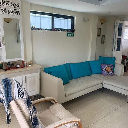 Los Andes Hostal Филандия Экстерьер фото