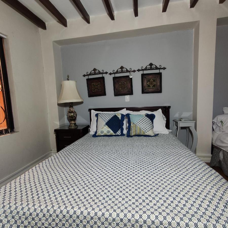 Los Andes Hostal Филандия Экстерьер фото