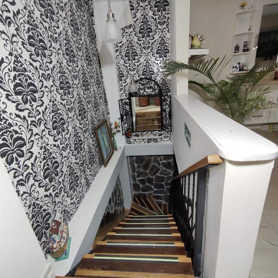 Los Andes Hostal Филандия Экстерьер фото